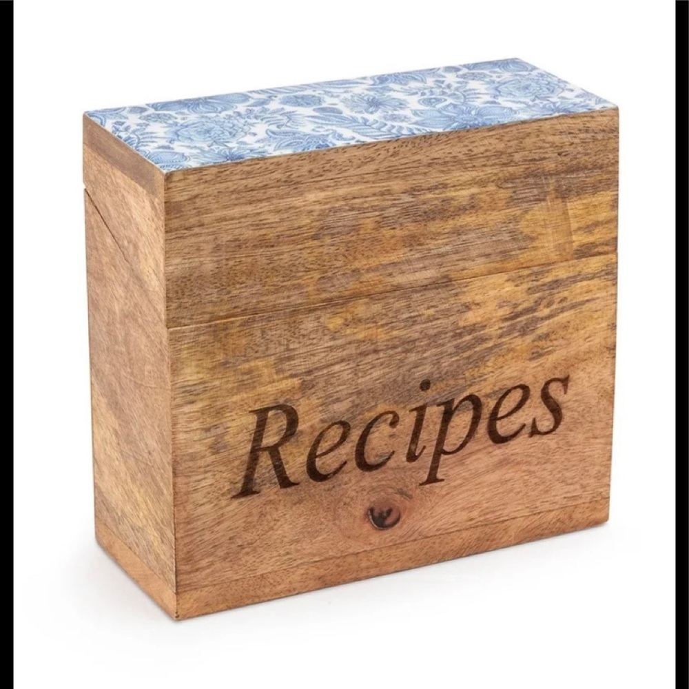 #6" Blue and White "Recipes" Carved Decal Wood Recipe Box